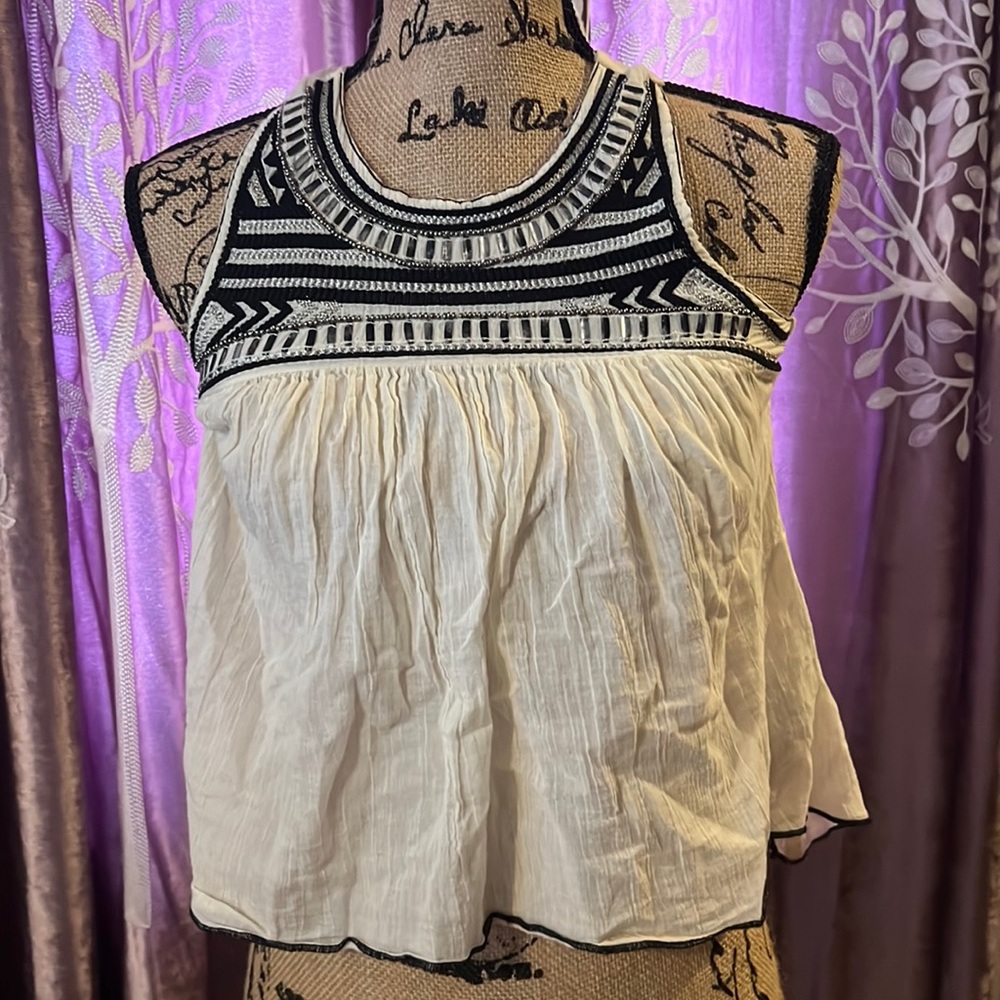 Beaded Crop Top 💜3/$20